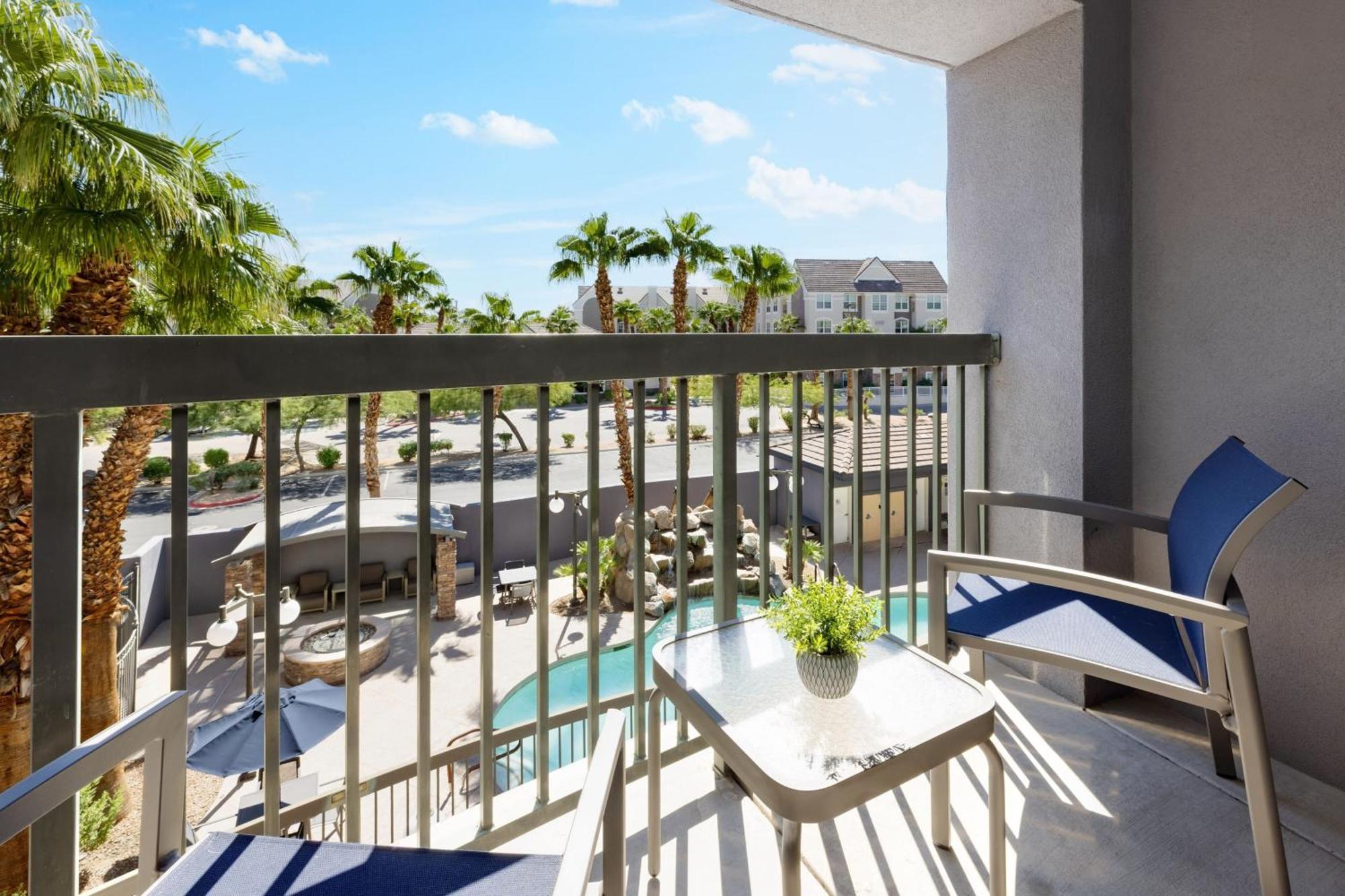 Courtyard By Marriott Las Vegas Stadium Area Exterior photo