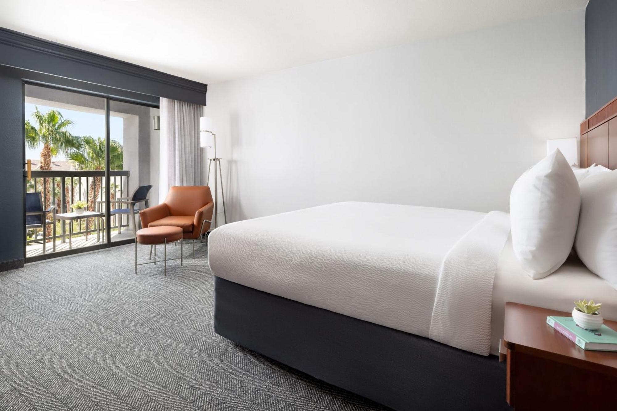 Courtyard By Marriott Las Vegas Stadium Area Exterior photo